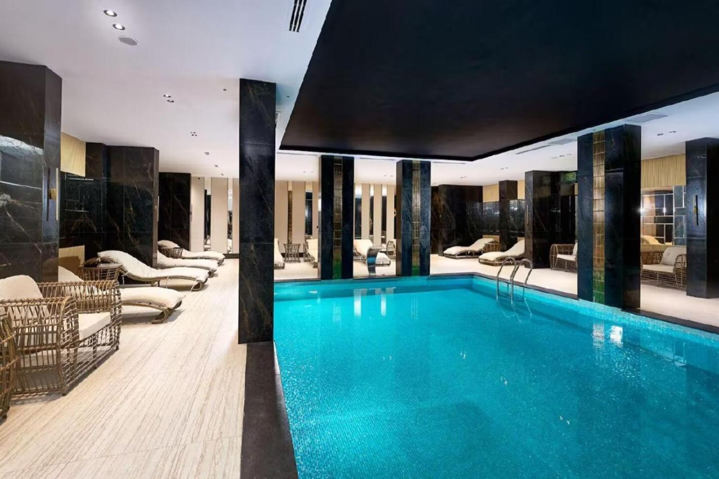 Qoople Legend Prime Sea Location Apartment *