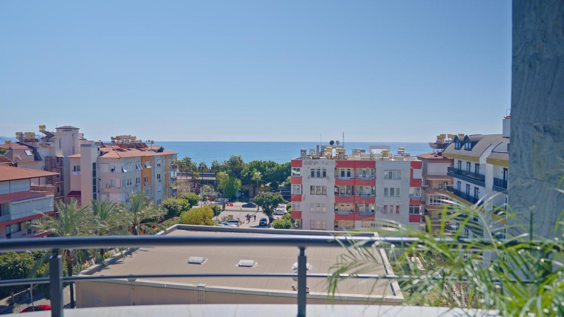 Qoople Legend Prime Sea Location Apartment Lägenhet