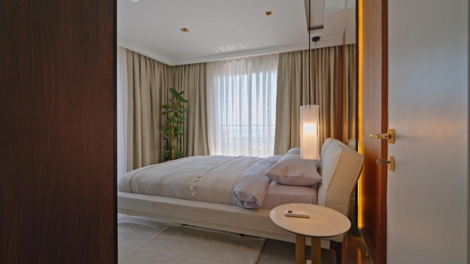 Qoople Legend Prime Sea Location Apartment *